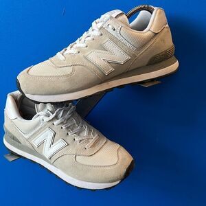 New Balance Women's Nimbus Cloud Sz:9 US